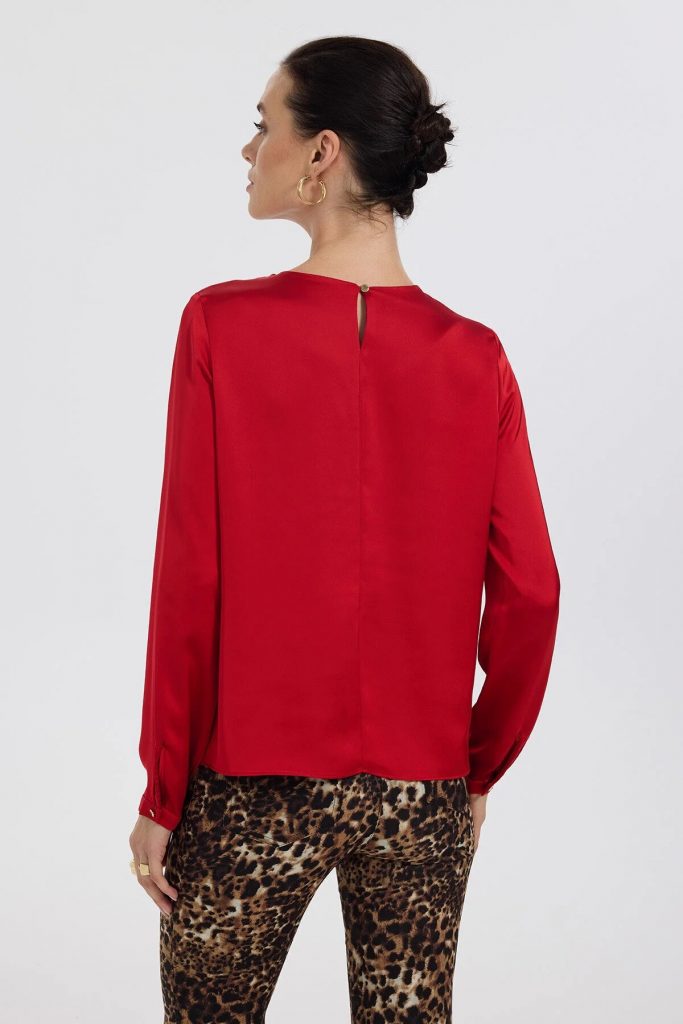 EKOL Kadın Zincir Aksesuarlı Önü Drapeli Bluz  2007