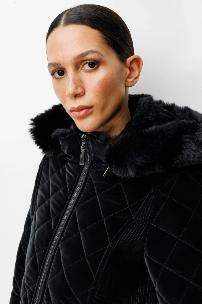 EKOL Dikiş Detaylı Kapüşonlu Şişme Mont  6617 - Siyah