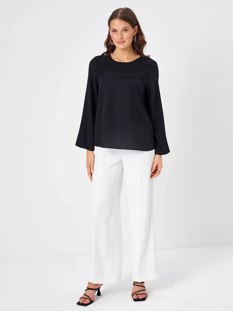 FAİK SÖNMEZ Nervür Ve Dantel Detaylı Yuvarlak Yaka Bluz 68152