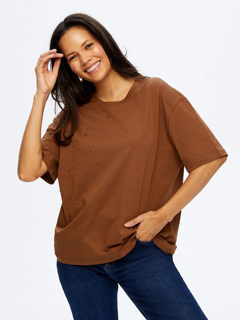 FAİK SÖNMEZ Taş Detaylı Yuvarlak Yaka Pamuklu T-shirt TSH051 - kahve