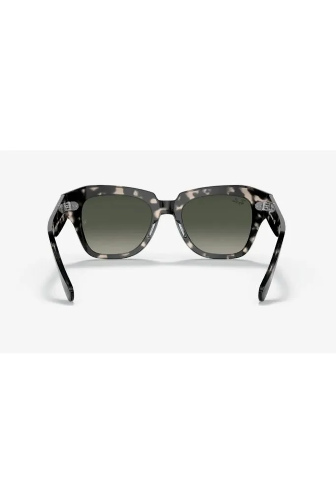 LUXOTTICA RAY-BAN ASETAT Kadın Güneş Gözlüğü 0RB2186 13337149 HN