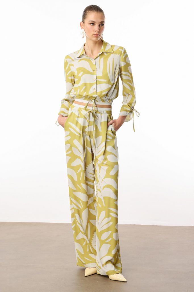 MODAİLGİ Lastikli Şerit Detaylı Kolları Bağlamalı Bluz  10065 - SARI