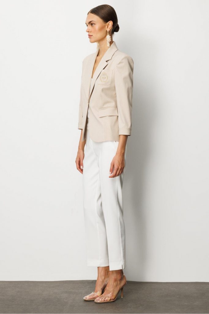 MODAİLGİ Kelebek Yaka Truvakar Kol Nakış Detaylı Yarım Astarlı Ceket  70048 - TAŞ