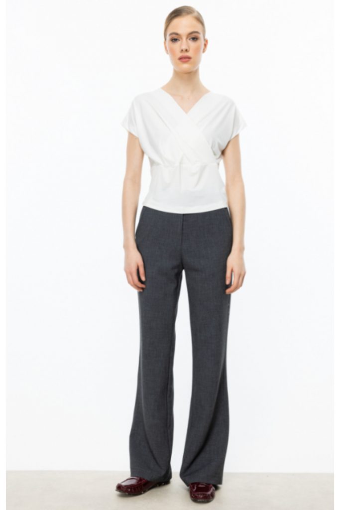 ON TRİKO  Kruvaze Yaka Kısa Kol Bluz  51533 - EKRU