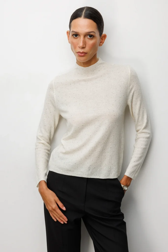 ON TRİKO Dik Yaka Taş Detaylı Bluz 60438 - EKRU