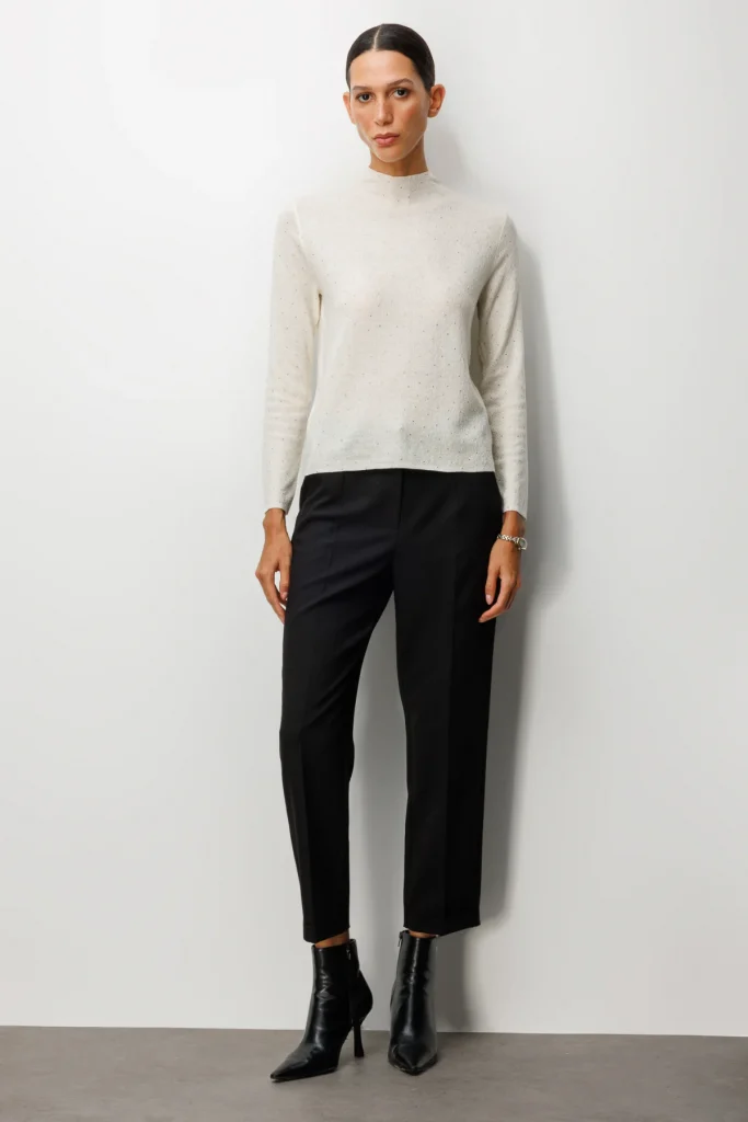 ON TRİKO Dik Yaka Taş Detaylı Bluz 60438 - EKRU