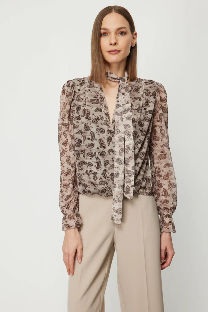 ON TRİKO Yakası Fularlı Leopar Desenli Bluz 62310 - BEJ