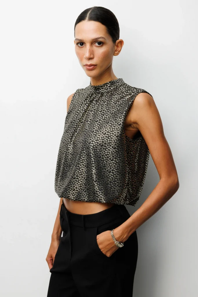 ON TRİKO Çiçek Desenli Kolsuz Crop Bluz 62314