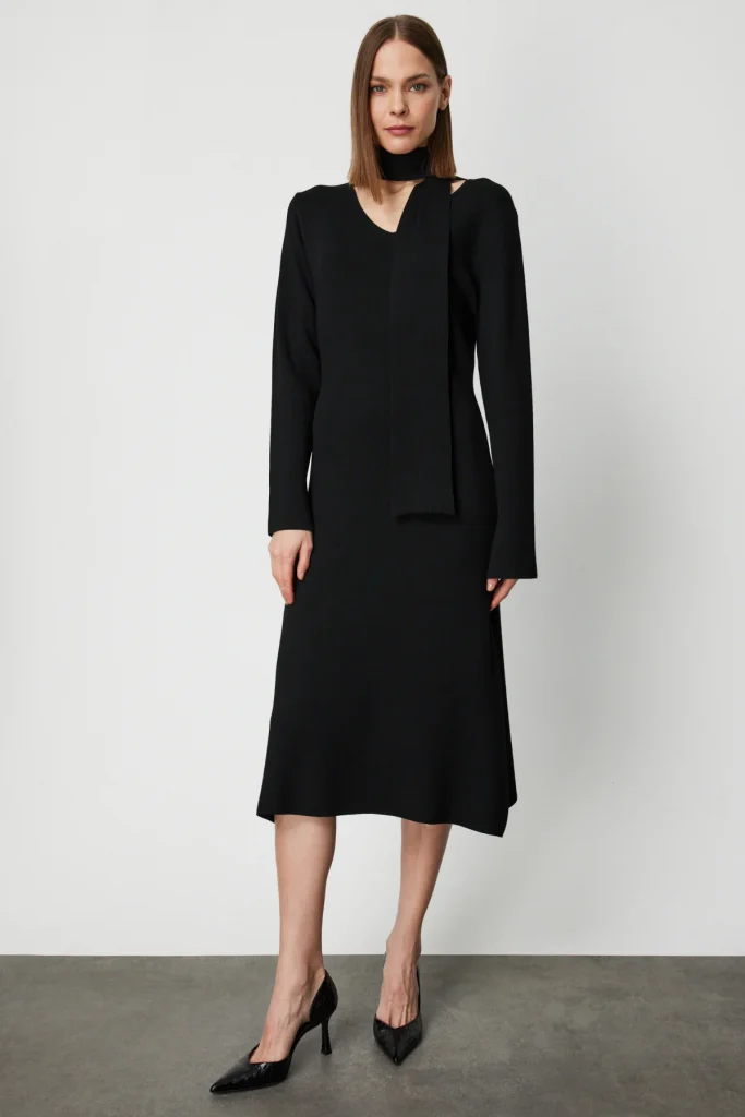 ON TRİKO V Yaka Kuşaklı Triko Elbise 63401 - Siyah