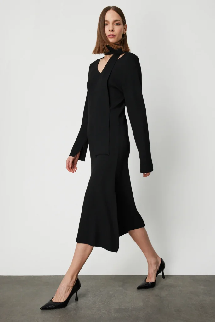 ON TRİKO V Yaka Kuşaklı Triko Elbise 63401 - Siyah