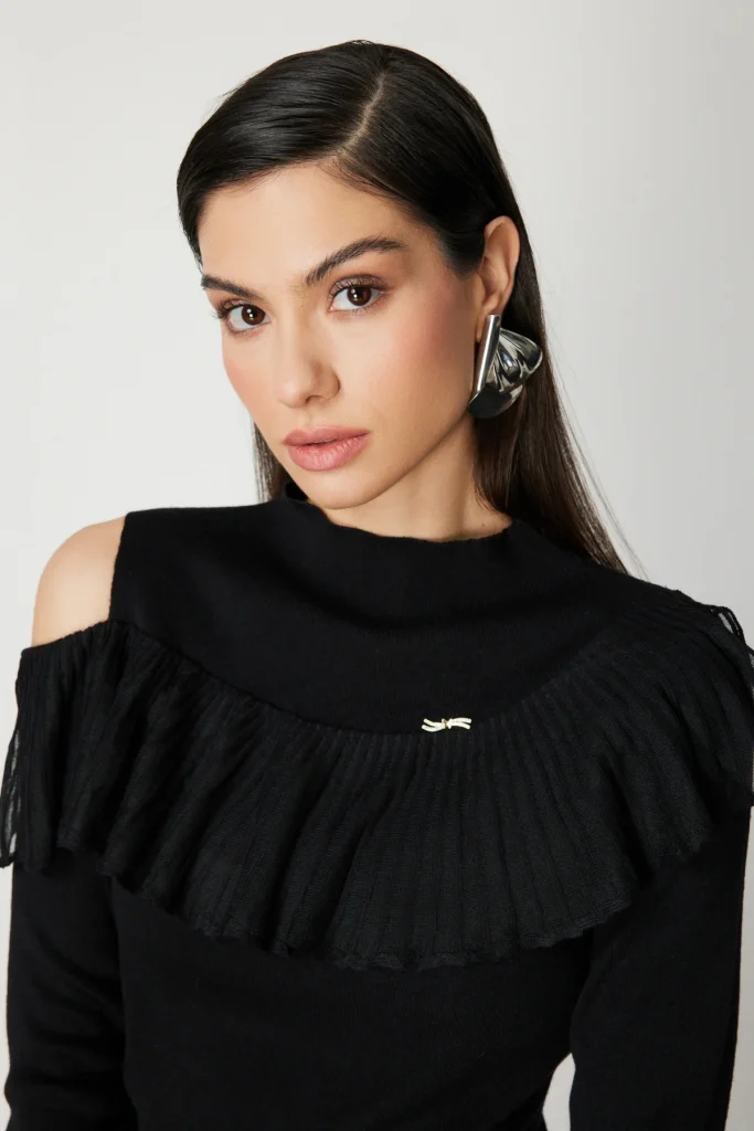 ON TRİKO Omzu Açık Tül Aksesuarlı Triko Kazak 60474 - Siyah