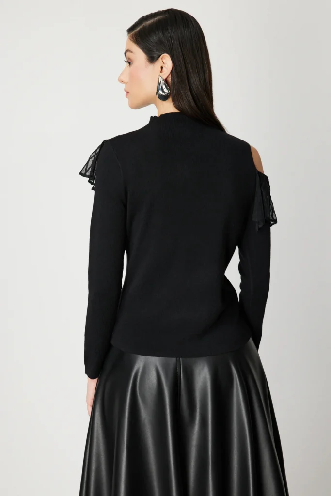 ON TRİKO Omzu Açık Tül Aksesuarlı Triko Kazak 60474