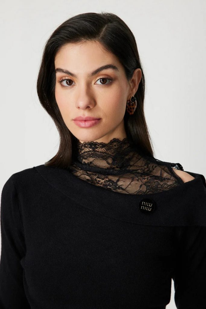 ON TRİKO Yakası Dantelli Omzu Açık Triko Kazak 60477 - Siyah