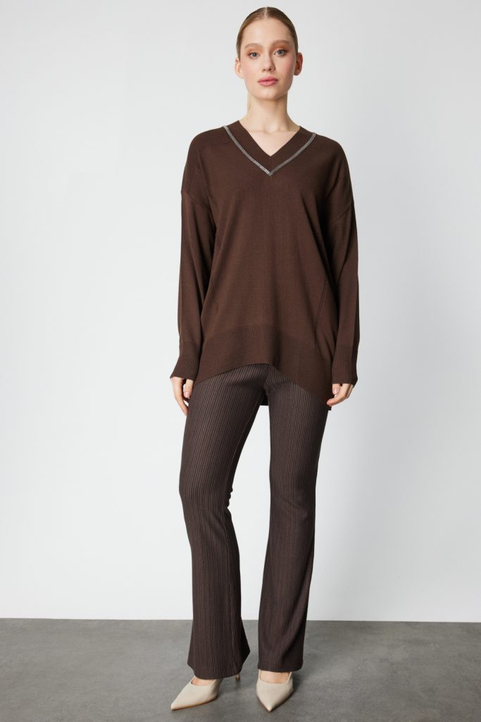 ON TRİKO V Yaka Taşlı Triko Kazak 65311 - kahve