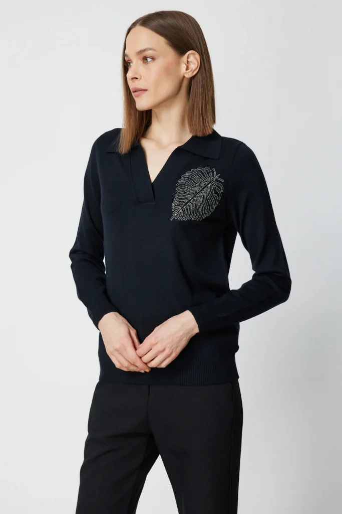 ON TRİKO Omzu Zincirli Yaprak Detaylı Triko Kazak  65334 - Siyah