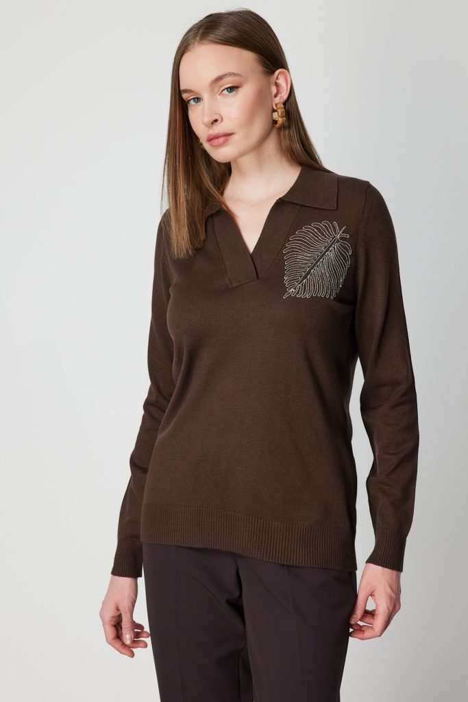 ON TRİKO Omzu Zincirli Yaprak Detaylı Triko Kazak  65334 - kahve