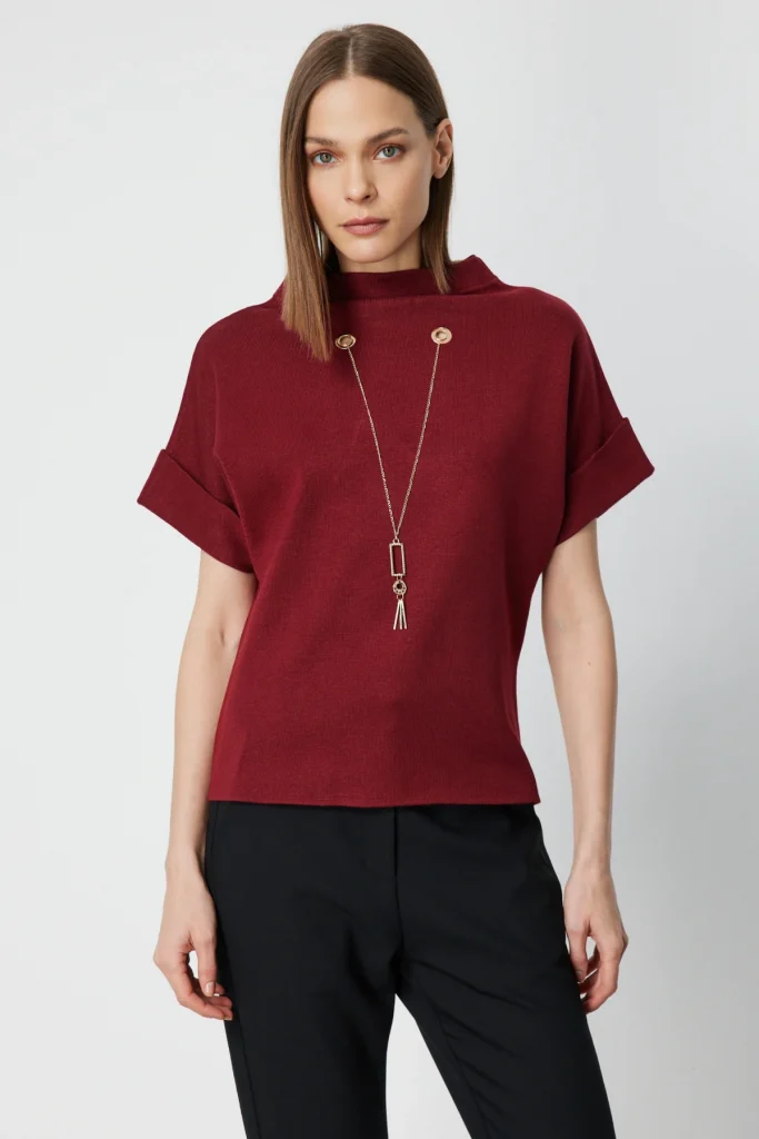 ON TRİKO Aksesuar Detaylı Dik Yaka Triko Kazak 65340 - bordo