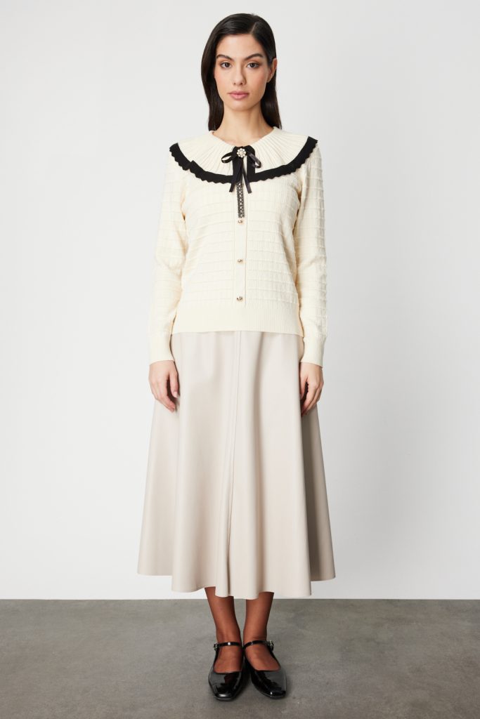 ON TRİKO Yakası Aksesuarlı Düğmeli Triko Kazak 66351