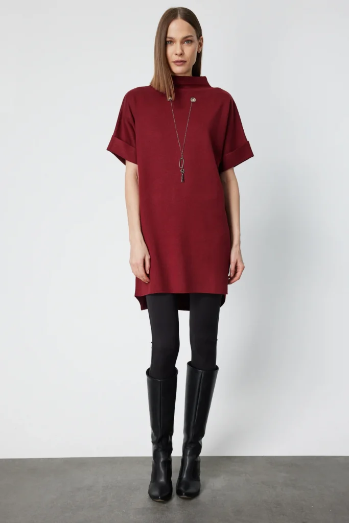 ON TRİKO Zincir Aksesuarlı Kısa Kollu Tunik 65360 - bordo