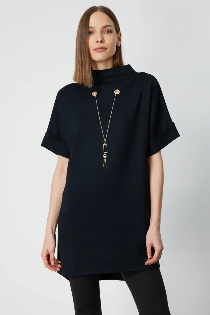 ON TRİKO Zincir Aksesuarlı Kısa Kollu Tunik 65360 - Siyah