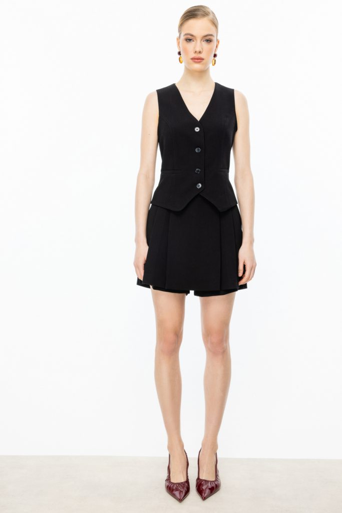 ON TRİKO Kolsuz Düğmeli Yelek 54900