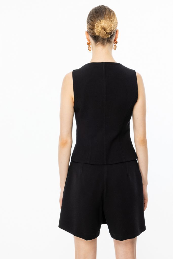 ON TRİKO Kolsuz Düğmeli Yelek 54900