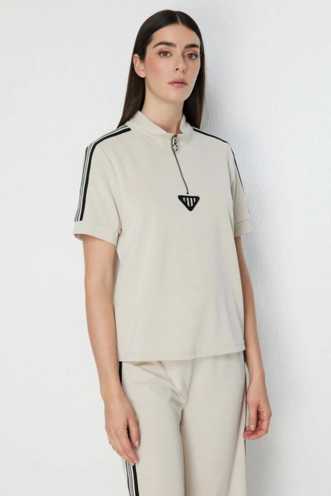 ON TRİKO Fermuar Detaylı T-shirt 76335 - BEJ