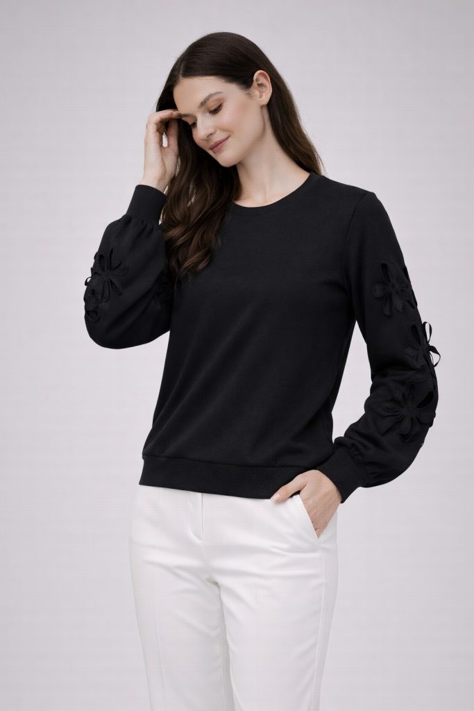 ON TRİKO Çiçek Detaylı Sweat 70351 - Siyah