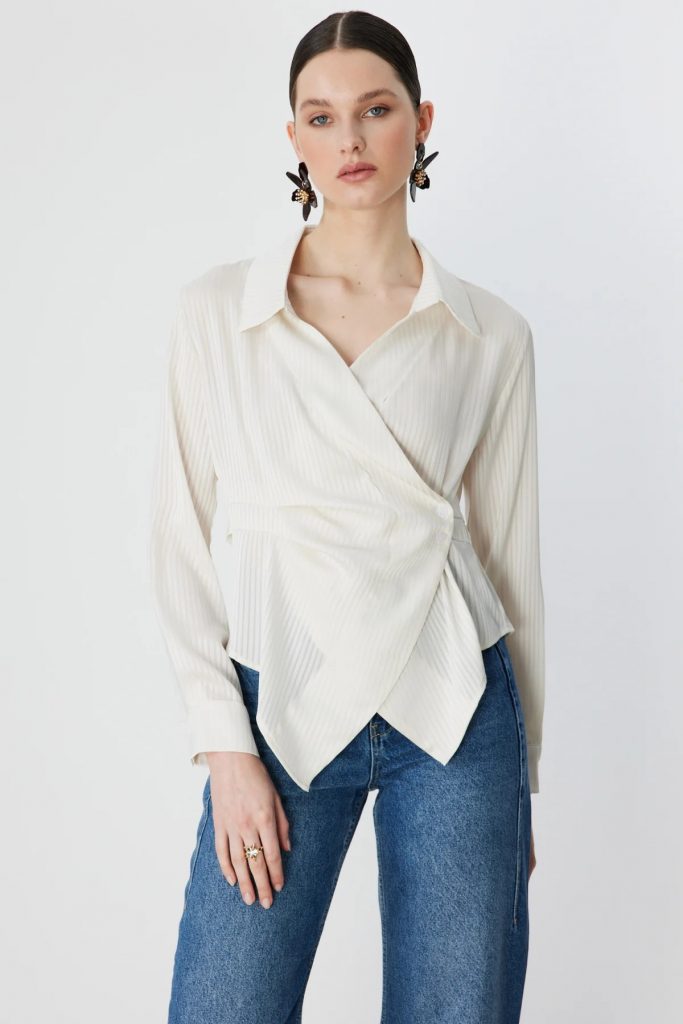 EKOL Yandan Düğmeli Uzun Kol  Bluz 2826 - EKRU