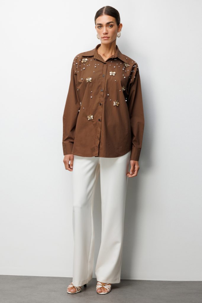 EKOL  Kelebek Ve İnci İşlemeli Pamuk Gömlek 2802 - kahve