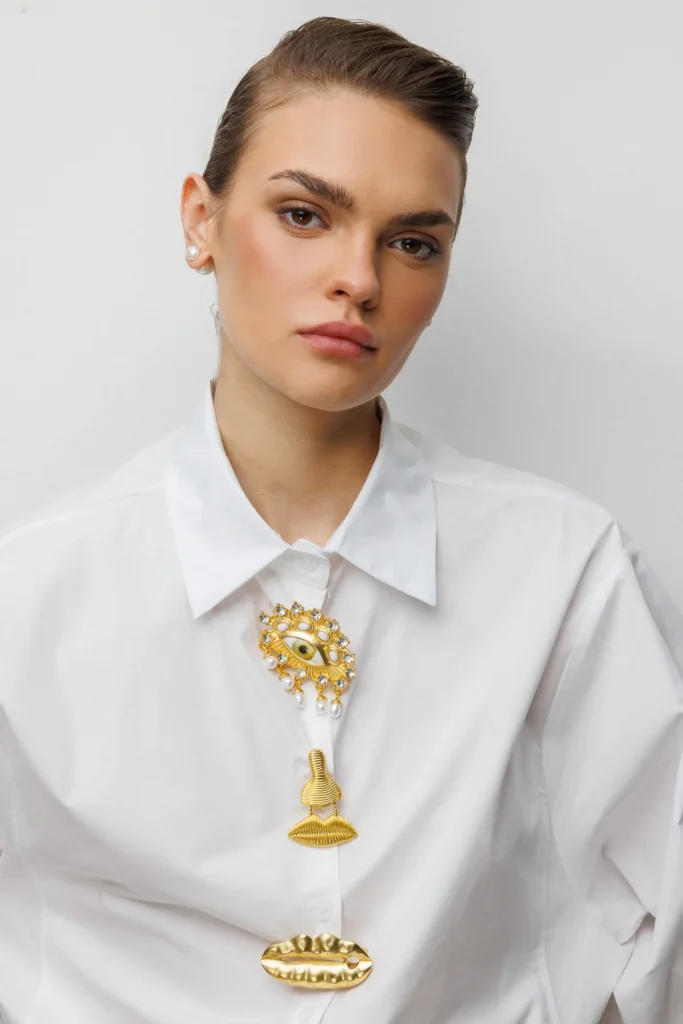 EKOL Metal Broşlu Oversize Pamuk Gömlek 2822