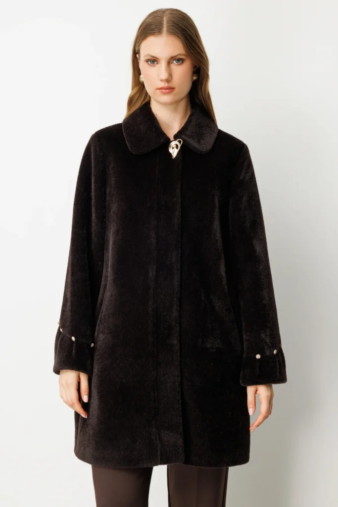 EKOL Büyük Beden Metal Broşlu Peluş Kadın Kaban 6331 - kahve