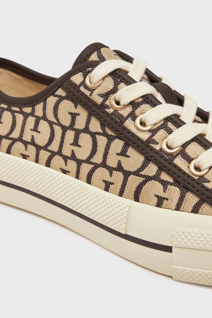 GUESS Kadın Sneaker FLPCARFAL12 - kahve