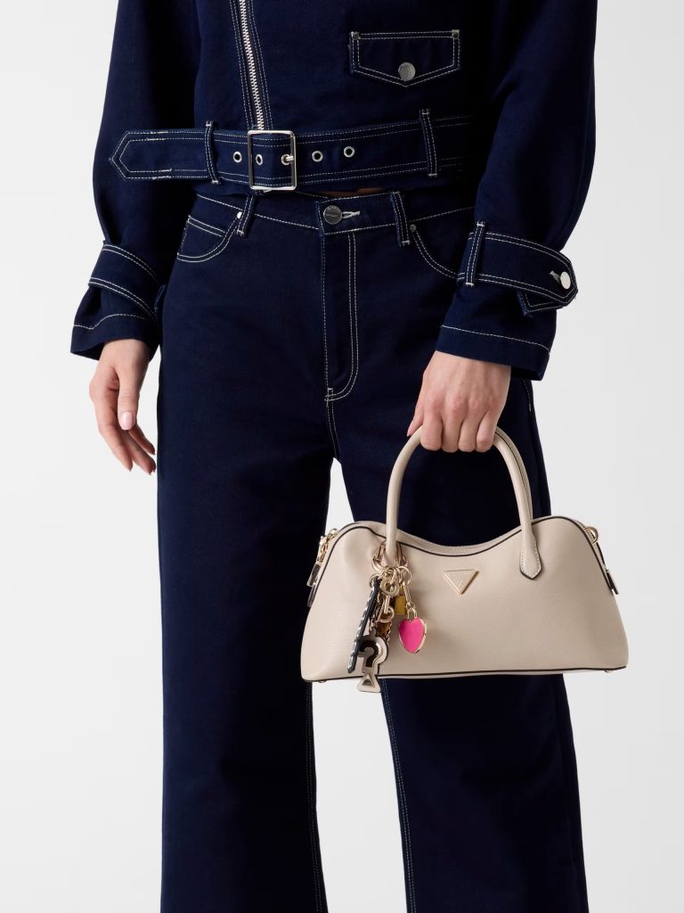 GUESS Davina Charms El Çantası HWBG9899060 - BEJ