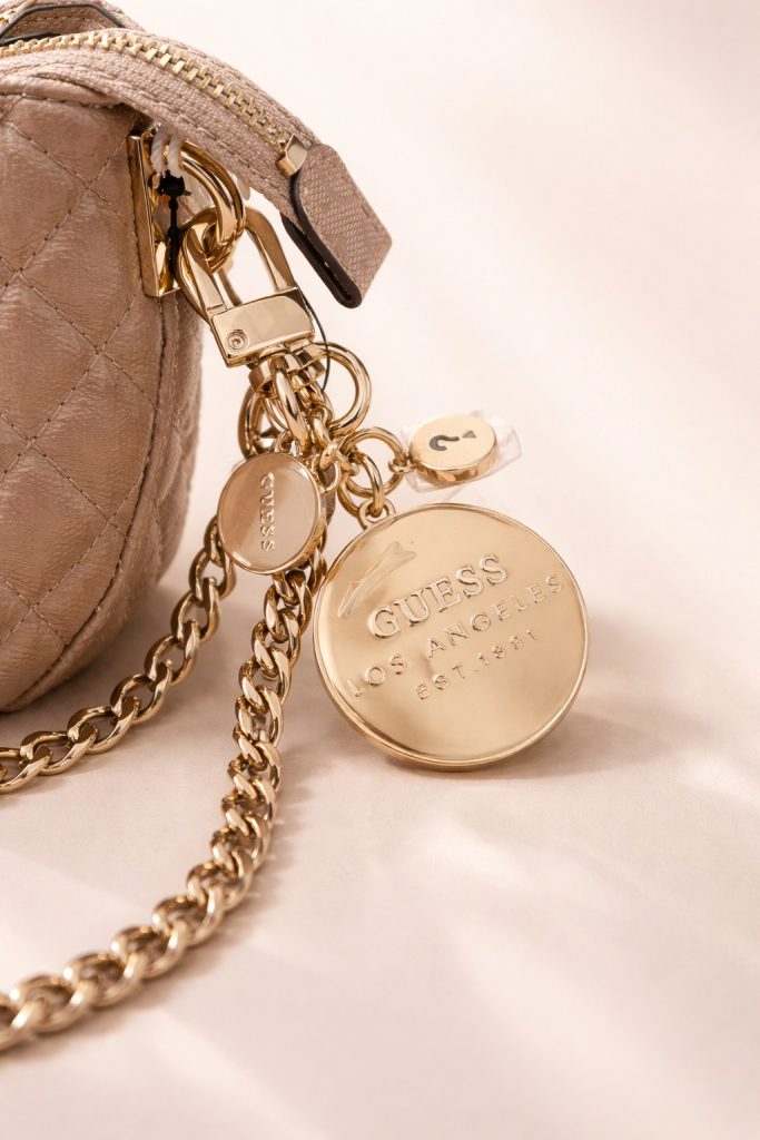 GUESS Kadın Çanta HWGG9628720 - Siyah