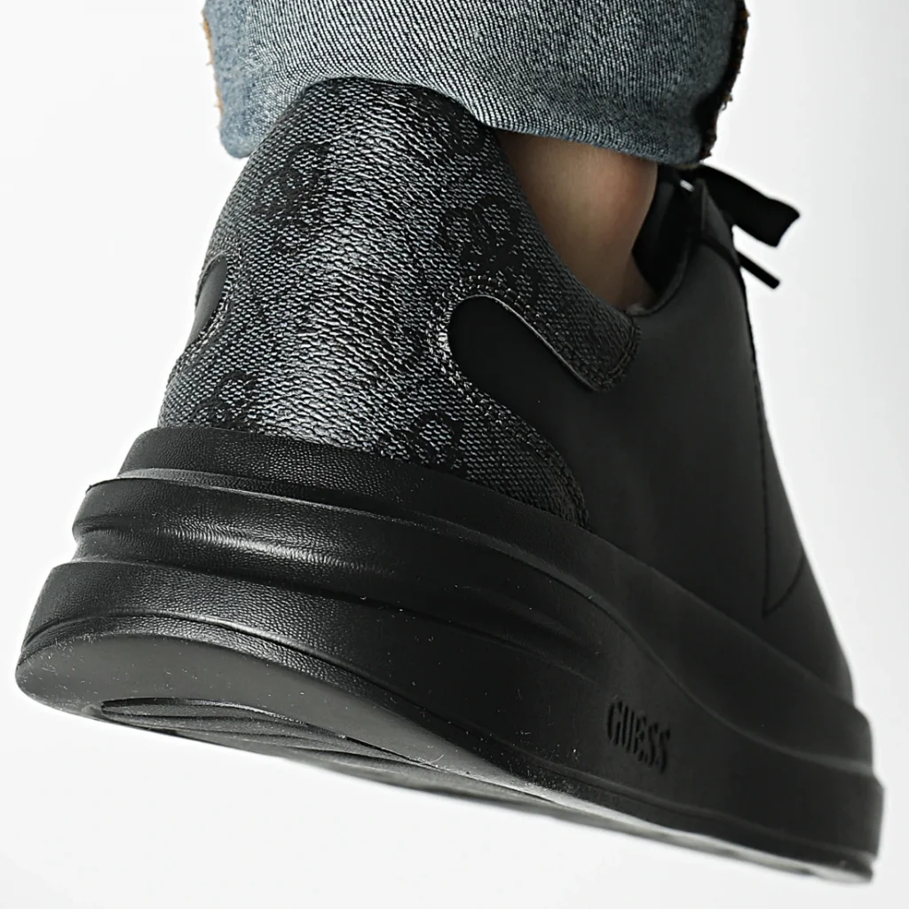 GUESS AYAKKABI FMPVIBLEA12-26Y - Siyah