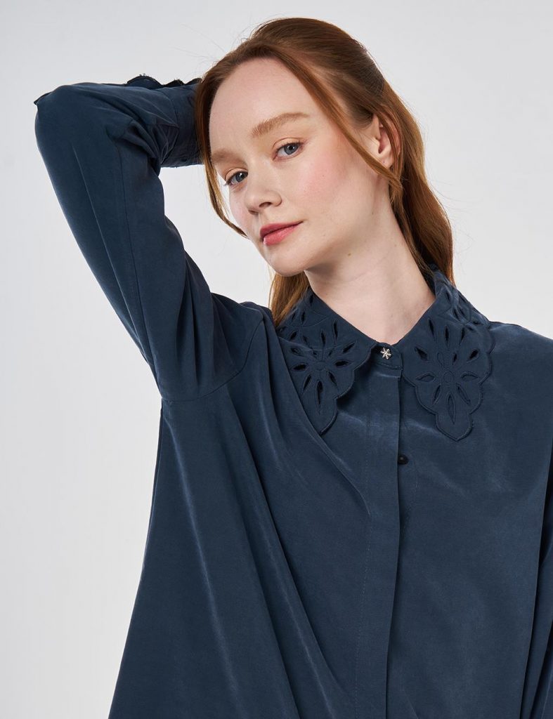 KAYRA Yaka ve Manşet Detaylı Modal Tunik 81019