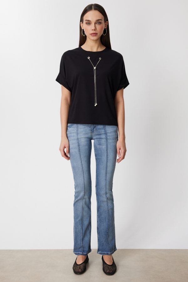 ON TRİKO Aksesuarlı Sıfır Yaka Bluz 71379