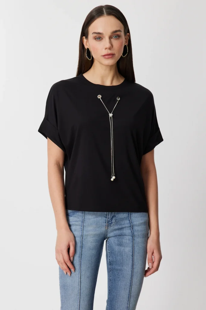 ON TRİKO Aksesuarlı Sıfır Yaka Bluz 71379 - Siyah