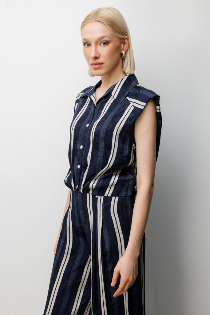 ON TRİKO Çizgi Desenli Crop Gömlek 74349 - Lacivert