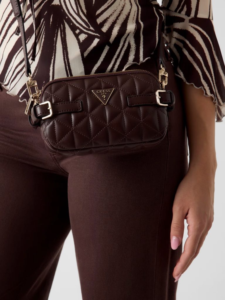 GUESS Paisleigh Kapitone Mini Çapraz Çanta HWQG9883740 - bordo