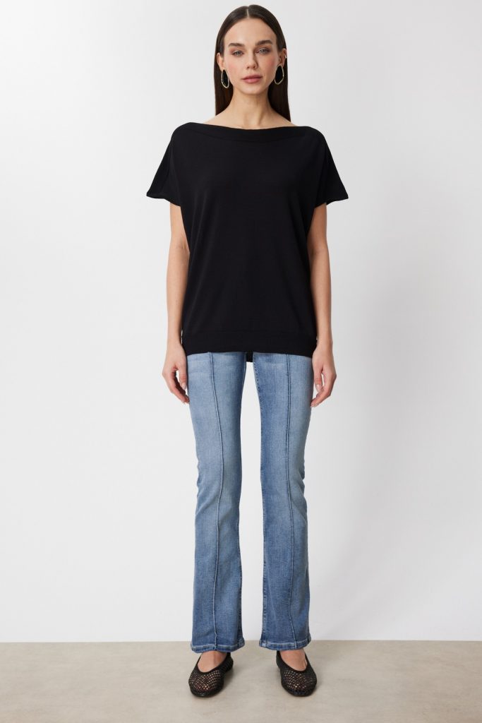 ON TRİKO Kayık Yaka Kısa Kollu Bluz 76370 - Siyah