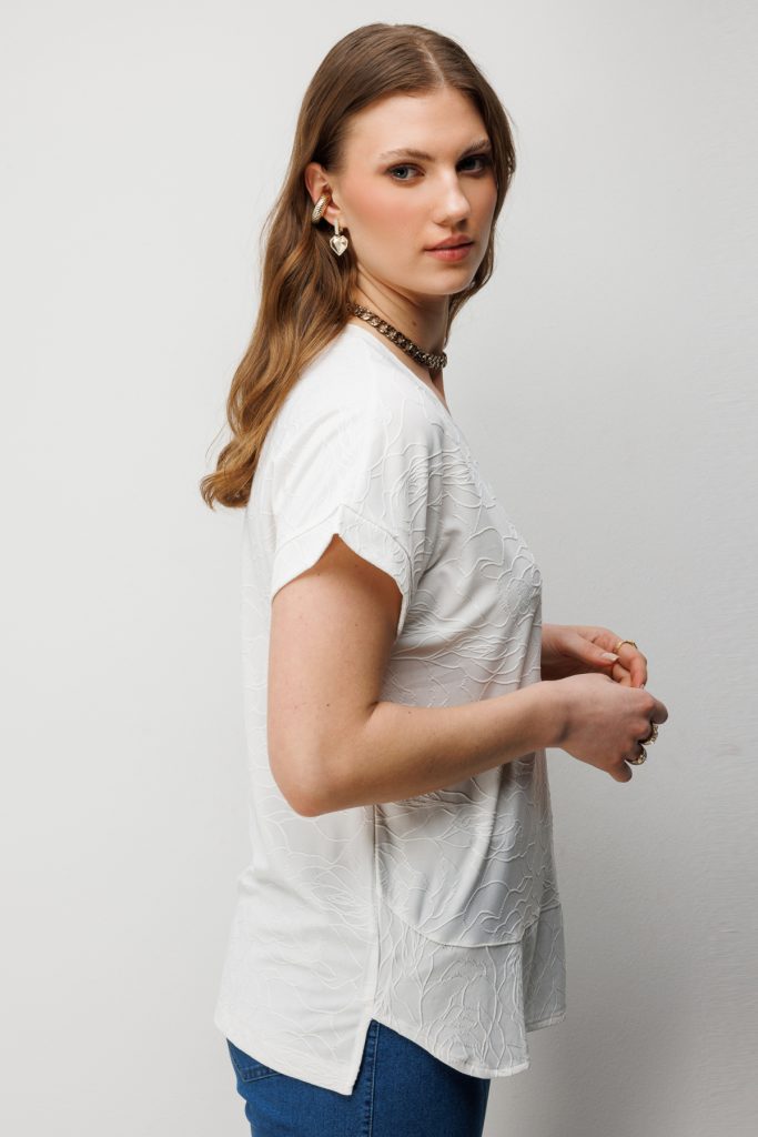 ON TRİKO V Yaka Desenli Büyük Beden Bluz 71343 - EKRU