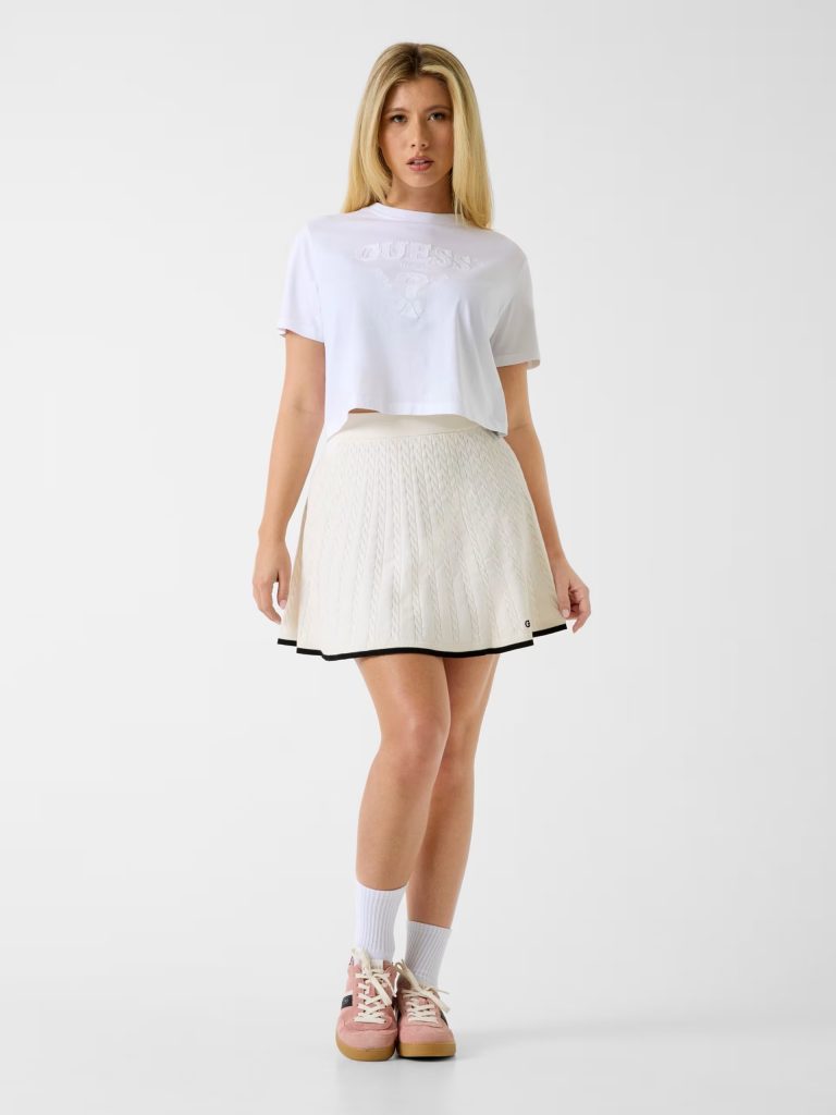 GUESS Kutulu Logo Tişört V6GI13K2980 - Beyaz