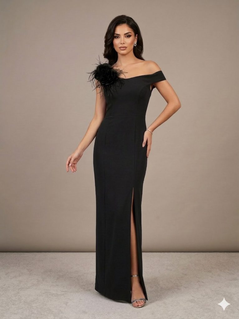 DORİDORCA Tüylü Çiçek Detaylı Yırtmaçlı Elbise 6040 - Siyah