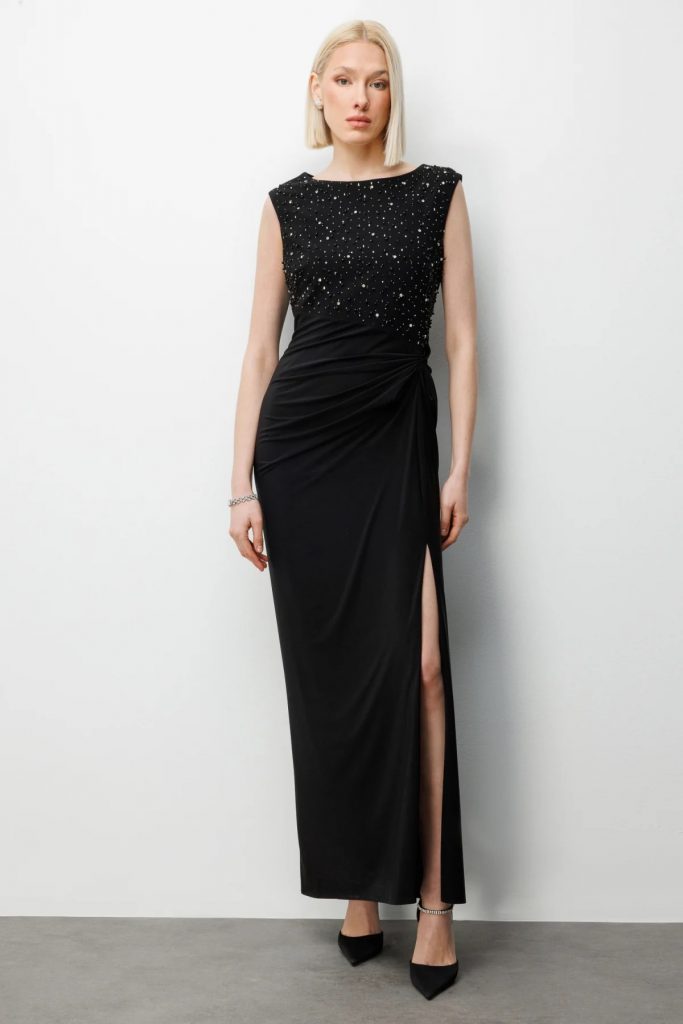 EKOL Taş İşlemeli Yırtmaç Detaylı Maxi Elbise 6100 - Siyah