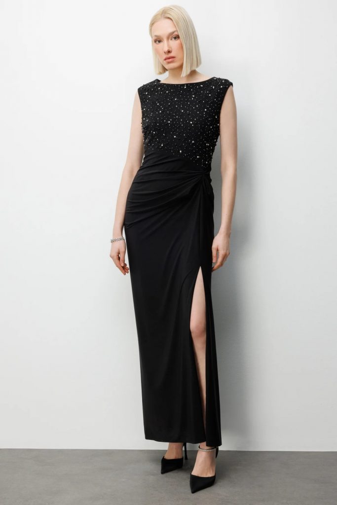 EKOL Taş İşlemeli Yırtmaç Detaylı Maxi Elbise 6100 - Siyah