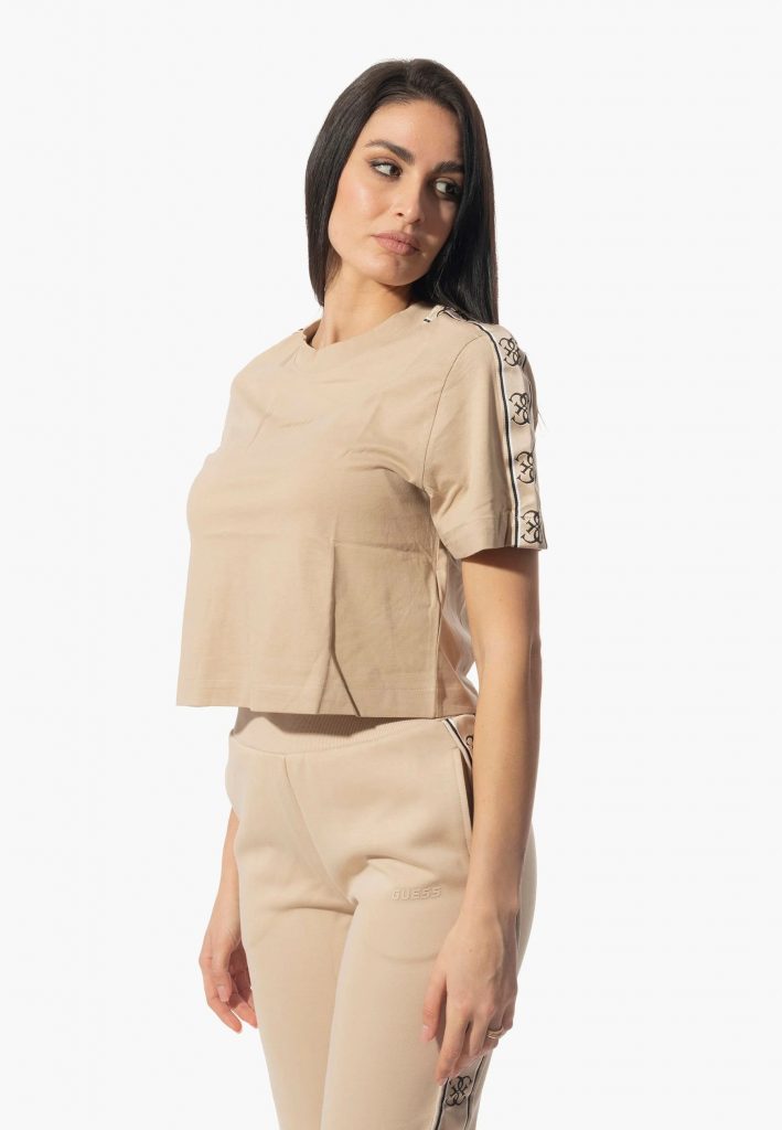 GUESS Logo Bantlı Kısa Tişört  V3RI08I3Z14 - KREM