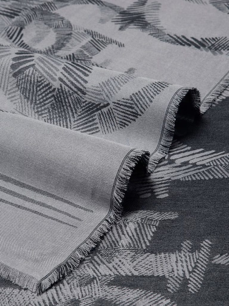 GUESS 4G Logo Şal AM9600VIS03 - GRİ