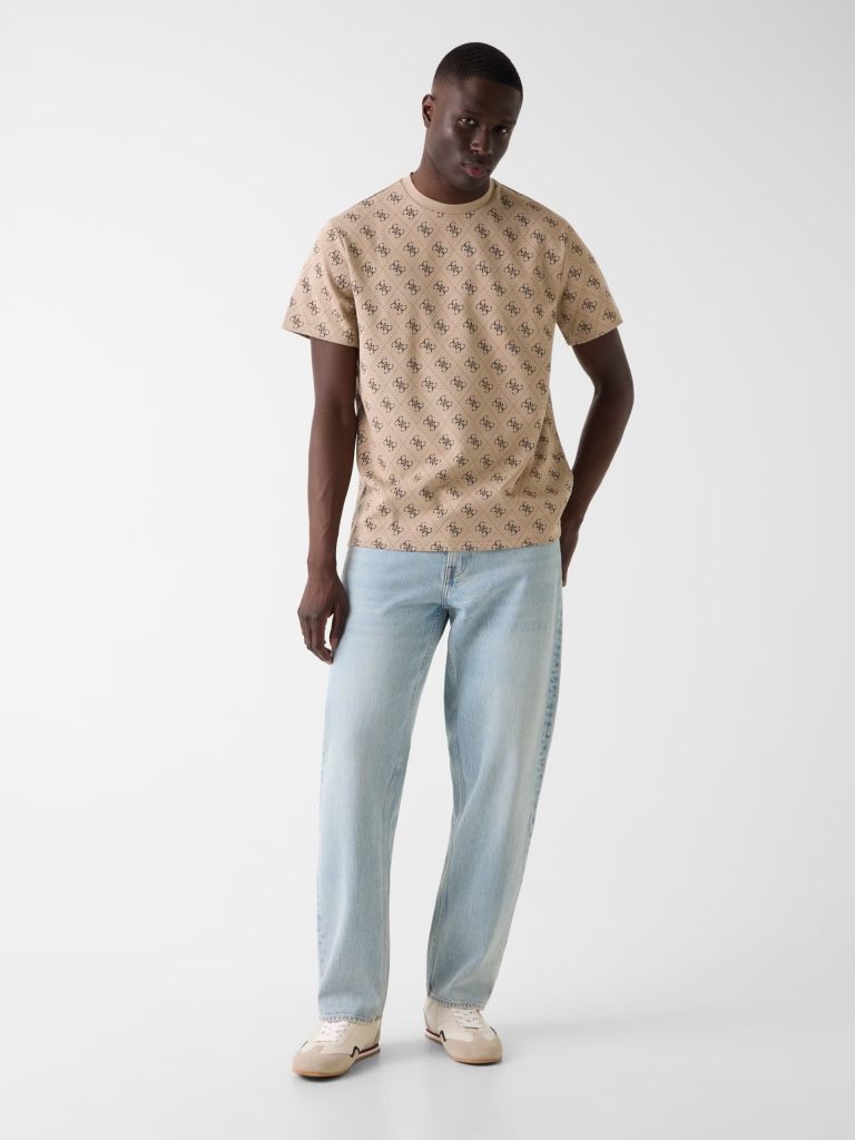 GUESS Jacquard Logo T-Shirt M6GP34K3200